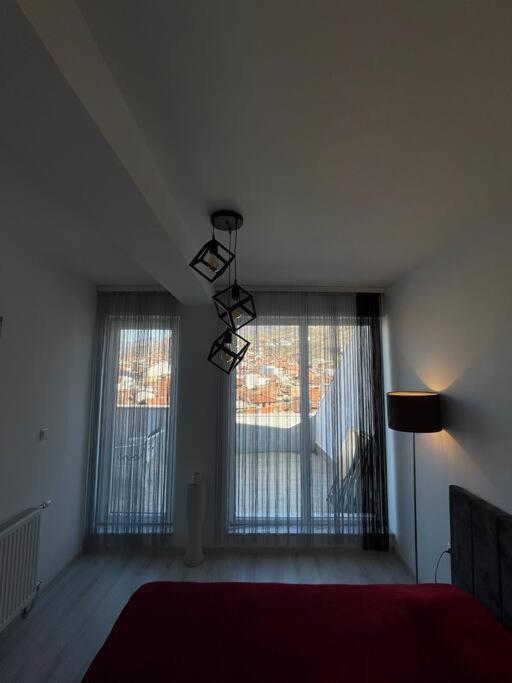 Apartament Penthouse With Castle View Prizren Zewnętrze zdjęcie