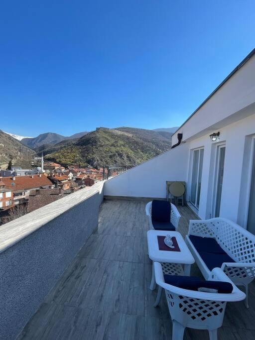 Apartament Penthouse With Castle View Prizren Zewnętrze zdjęcie